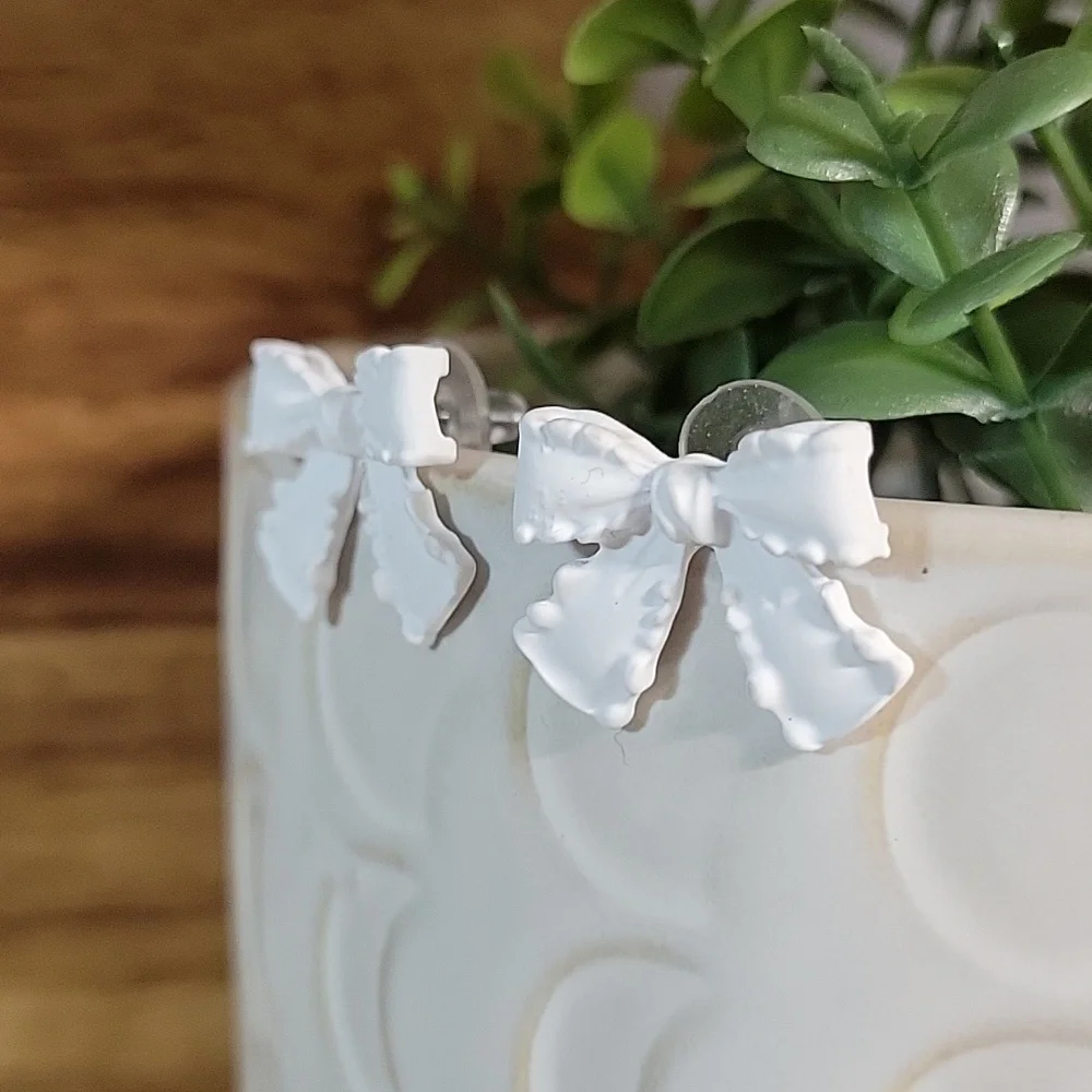 Mini Boden sculpted alloy